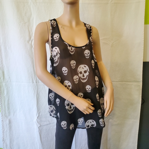Sheer Skull Tank Top - Picture 2 of 11